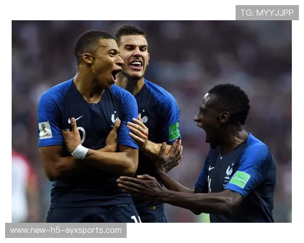 世界杯姆巴佩点球两罚全中成为点球王